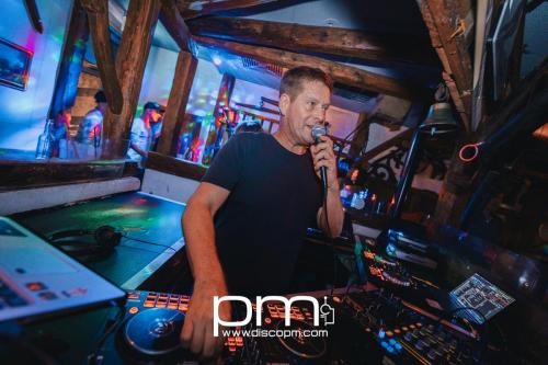 Ü30 Party